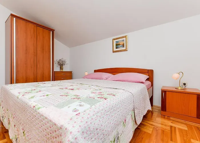 Manuela Apartament *