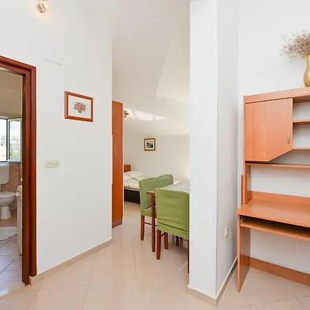 Manuela Apartment
