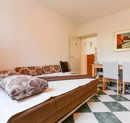 Apartment Manuela